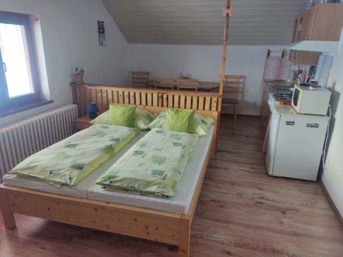 Apartmany Rejdovian Телґарт Екстер'єр фото